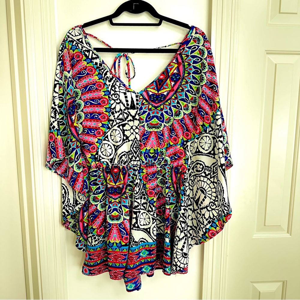 Colorful Boho Batwing Shorts Romper Size Small